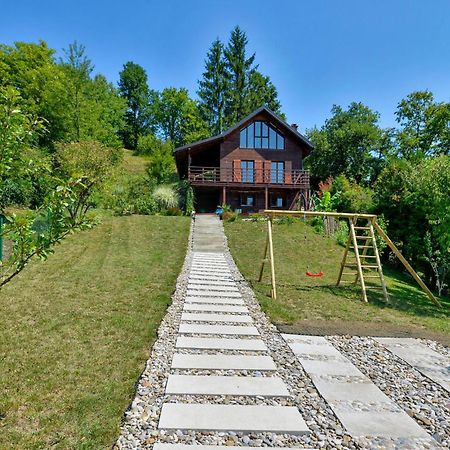 2 Bedroom Gorgeous Home In Trstenik Puscanski Exterior foto
