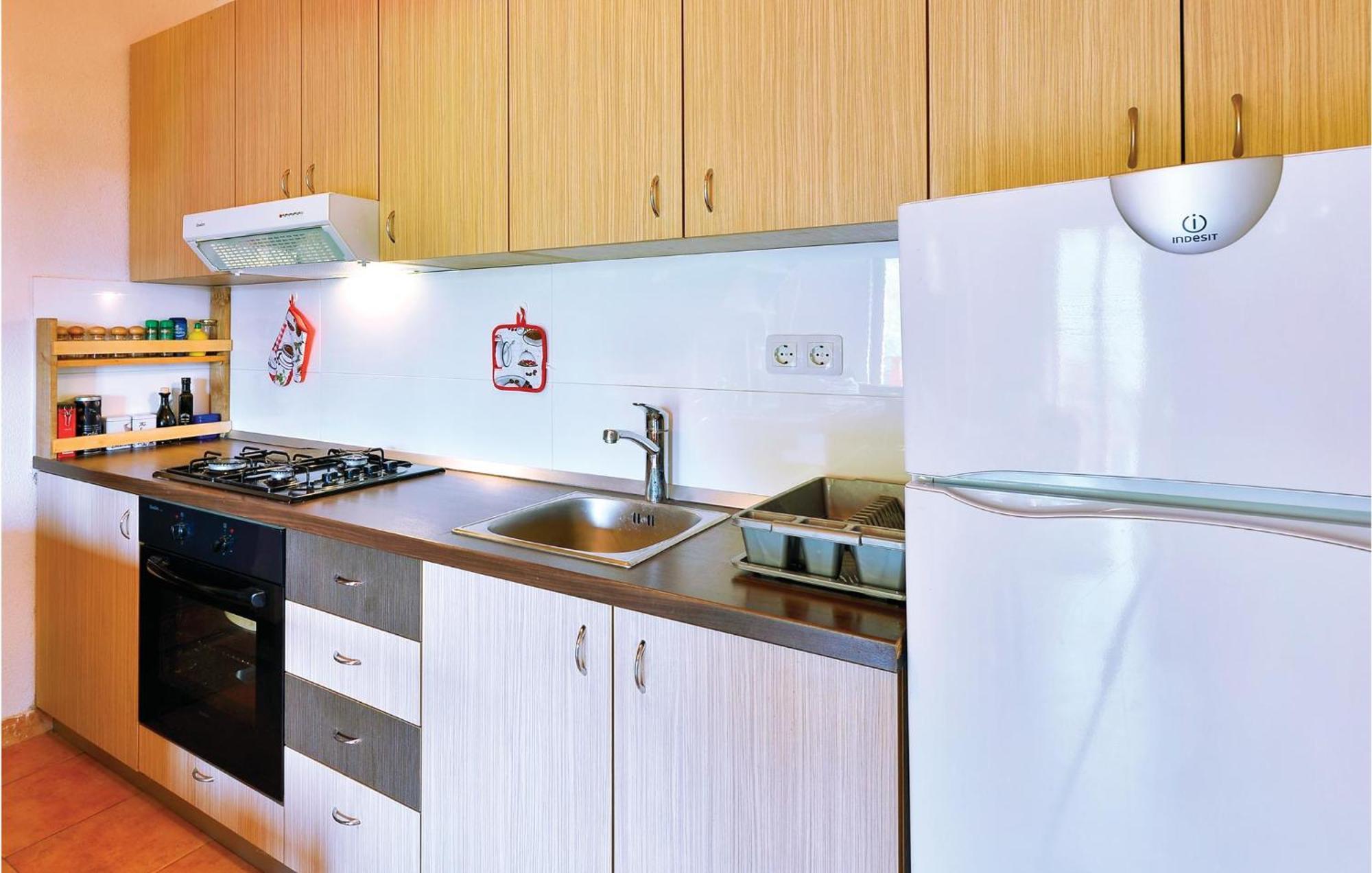 2 Bedroom Gorgeous Home In Trstenik Puscanski Exterior foto