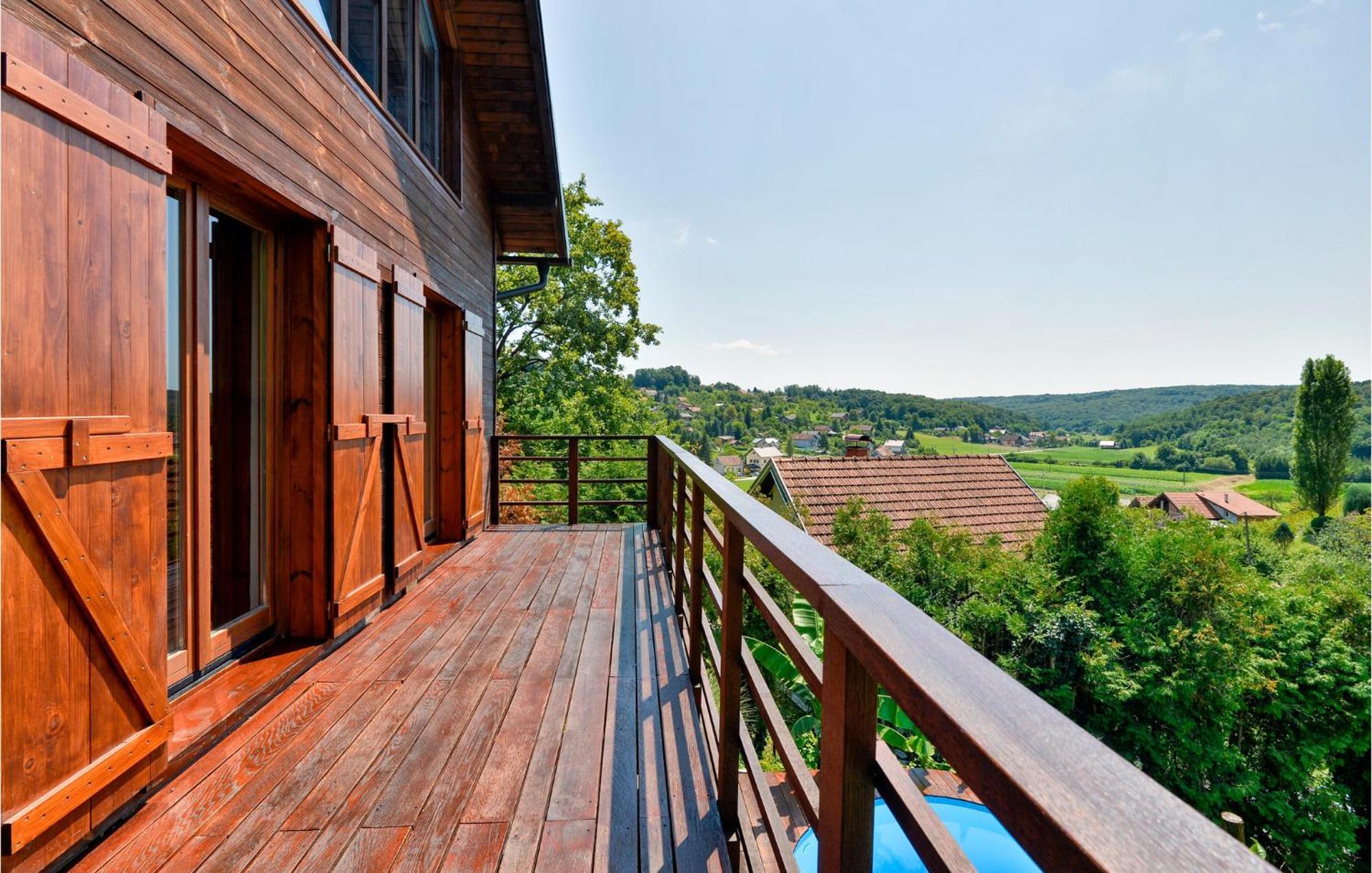 2 Bedroom Gorgeous Home In Trstenik Puscanski Exterior foto