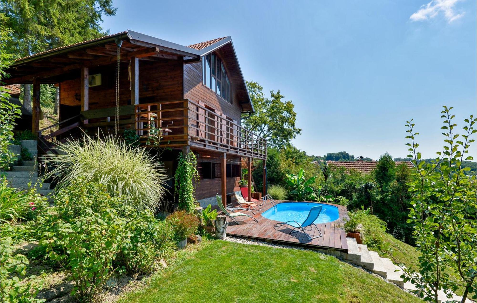 2 Bedroom Gorgeous Home In Trstenik Puscanski Exterior foto