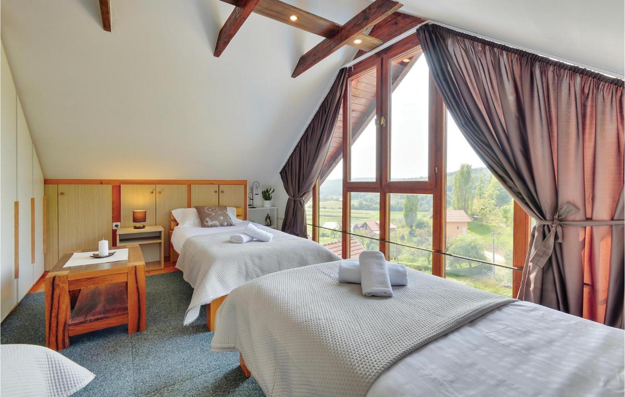 2 Bedroom Gorgeous Home In Trstenik Puscanski Exterior foto